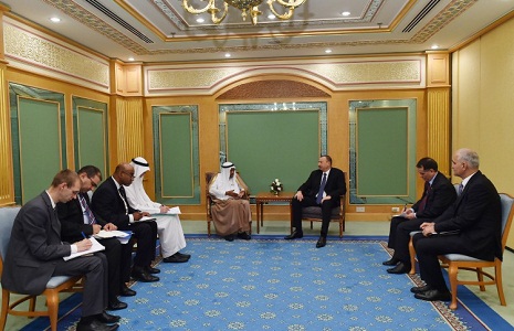 President Ilham Aliyev meets with President of Islamic Development Bank Group in Jeddah